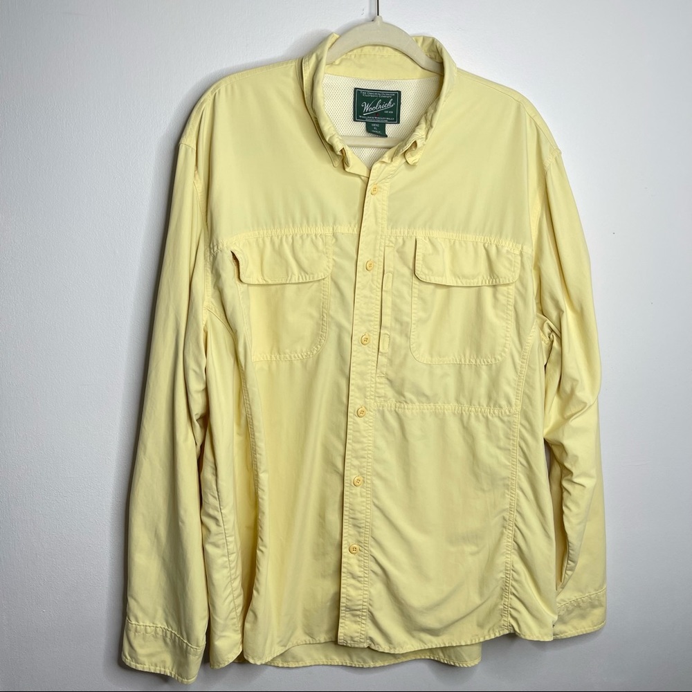Woolrich Mens Yellow Button-up Shirt with Pockets & Cuffed Sleeves size XL